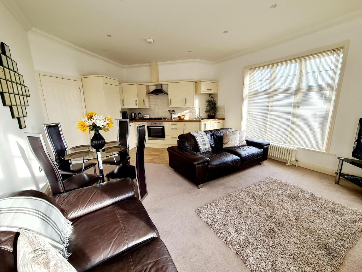 Vitamin Sea - Beachfront Apartment - Sleeps 4 Ramsgate Eksteriør billede