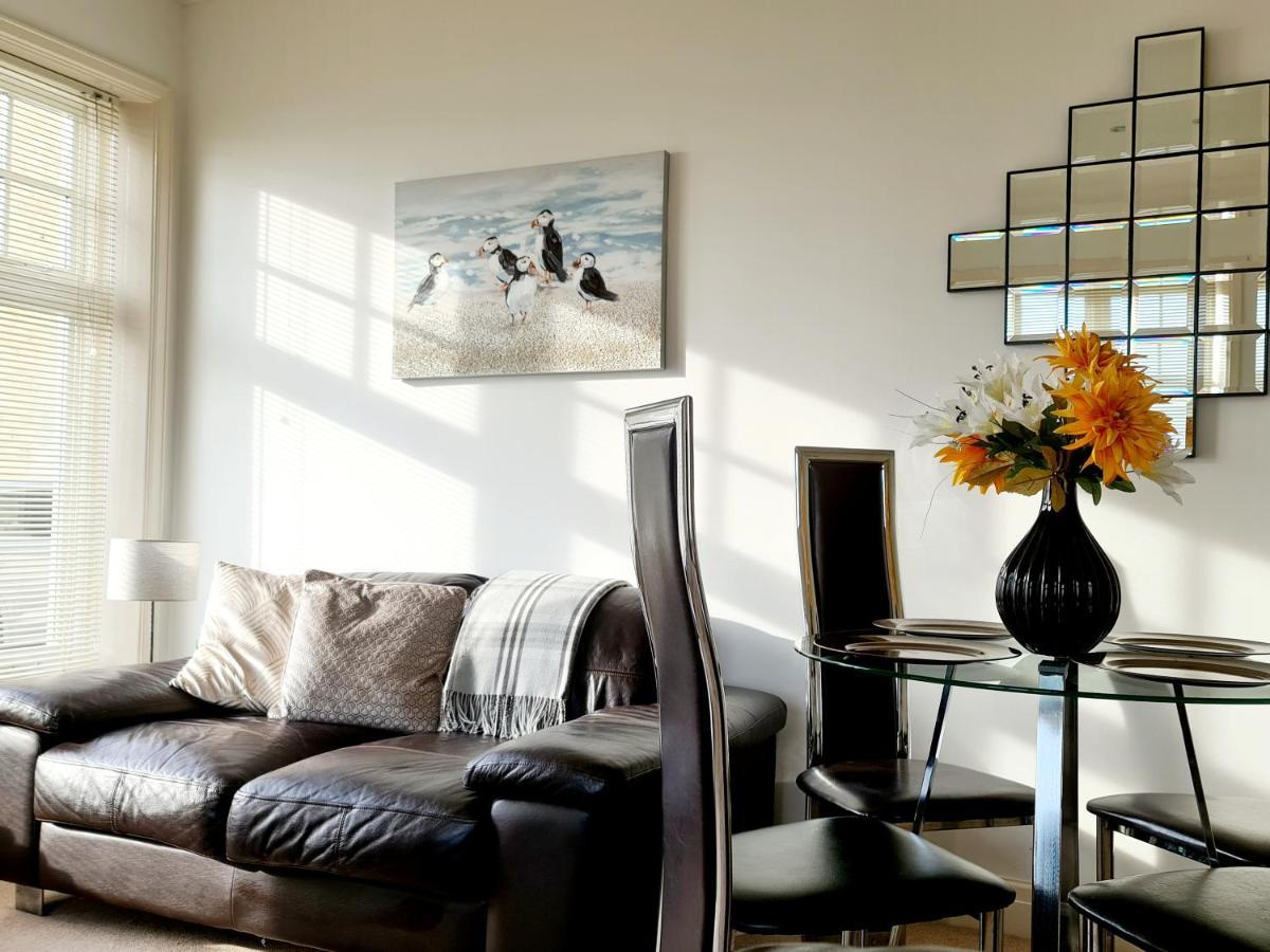 Vitamin Sea - Beachfront Apartment - Sleeps 4 Ramsgate Eksteriør billede
