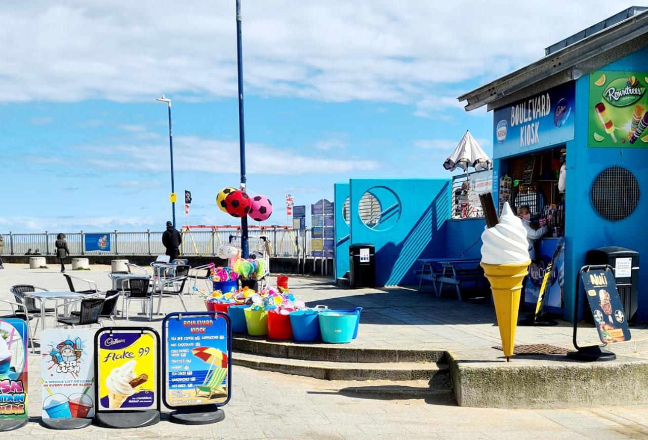 Vitamin Sea - Beachfront Apartment - Sleeps 4 Ramsgate Eksteriør billede