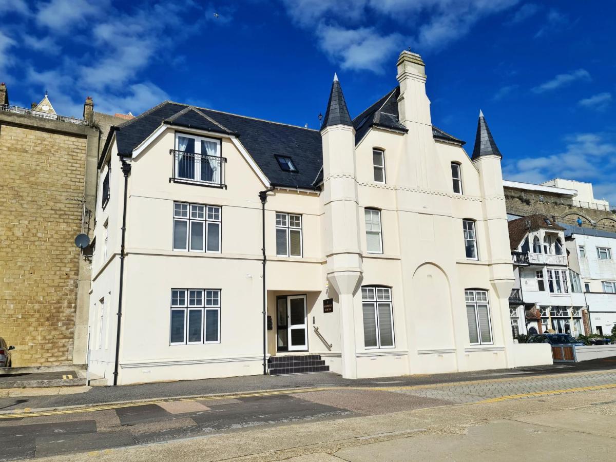 Vitamin Sea - Beachfront Apartment - Sleeps 4 Ramsgate Eksteriør billede